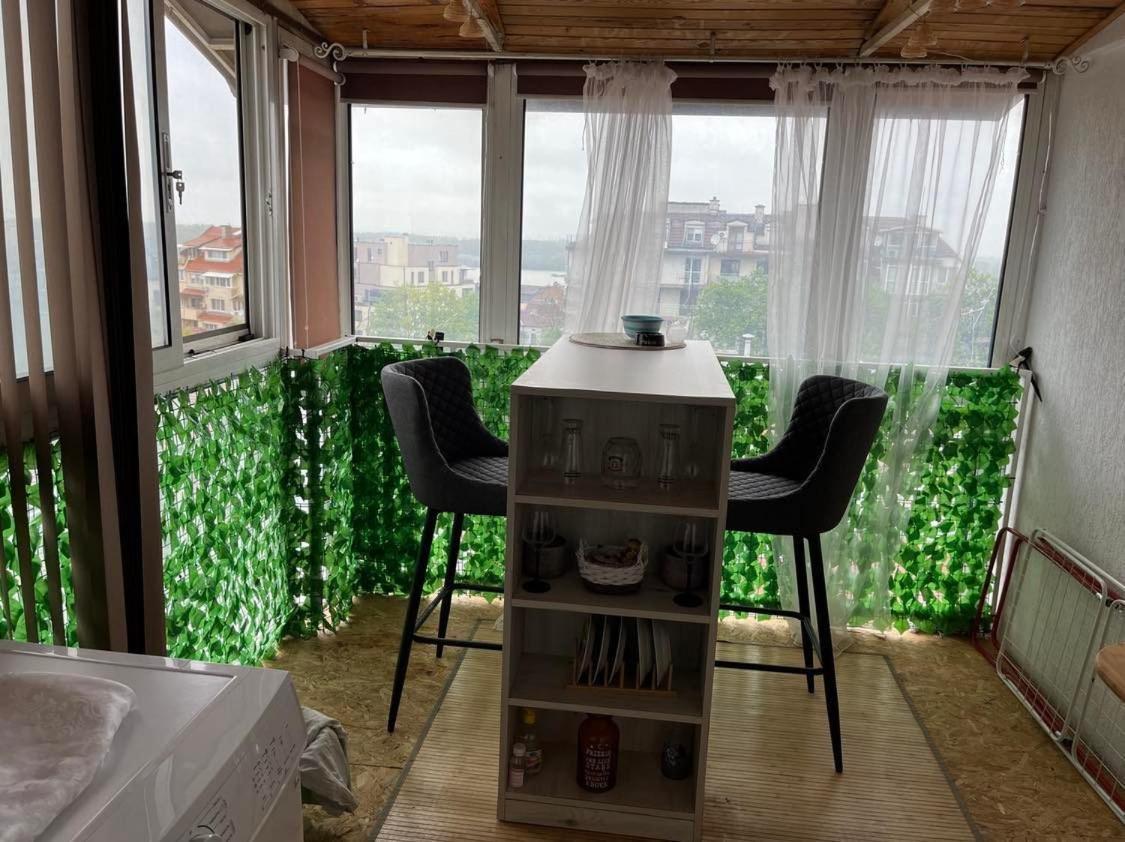 Apartment за гости сънрайз с гледка към река дунав